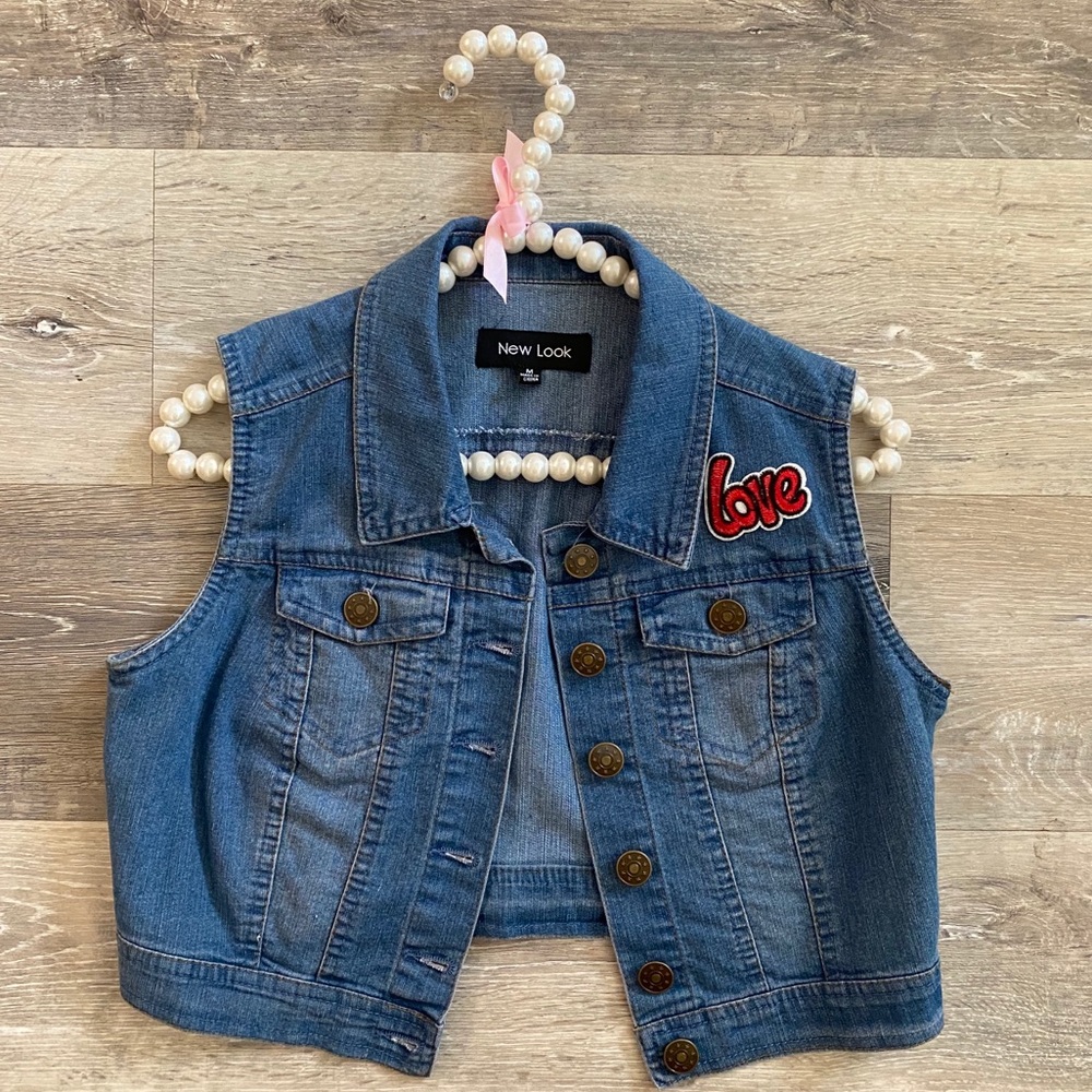 Valentines Day Jean vest - Picture 6 of 9